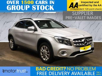 Mercedes GLA 1.6 GLA200 SE (Executive) SUV 5dr Petrol Manual Euro 6 (s/s) (15