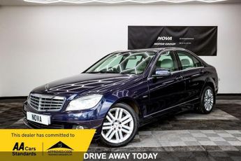 Mercedes C Class 2.1 C220 CDI Elegance Saloon 4dr Diesel Auto Euro 4 (170 ps)
