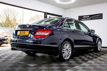 MERCEDES-BENZ C-CLASS 2.1 C220 CDI Elegance Saloon 4dr Diesel Auto Euro 4 (170 ps)