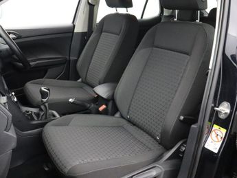 VOLKSWAGEN T-CROSS 1.0 TSI SE SUV 5dr Petrol Manual Euro 6 (s/s) (110 ps)