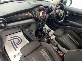 MINI HATCH 2.0 Cooper S Hatchback 5dr Petrol Manual Euro 6 (s/s) (192 ps) -