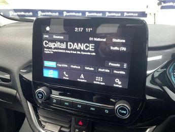 FORD FIESTA 1.0T EcoBoost Zetec Hatchback 5dr Petrol Manual Euro 6 (s/s) (10