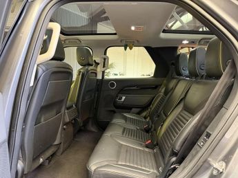 LAND ROVER DISCOVERY 3.0 SD V6 HSE SUV 5dr Diesel Auto 4WD Euro 6 (s/s) (306 ps)