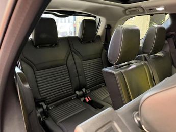 LAND ROVER DISCOVERY 3.0 SD V6 HSE SUV 5dr Diesel Auto 4WD Euro 6 (s/s) (306 ps)