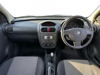 VAUXHALL CORSA 1.2i 16v Breeze Hatchback 3dr Petrol Easytronic (a/c) (127 g/km,