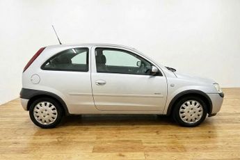 VAUXHALL CORSA 1.2i 16v Breeze Hatchback 3dr Petrol Easytronic (a/c) (127 g/km,