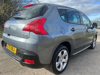 PEUGEOT 3008 1.6 e-HDi Exclusive SUV 5dr Diesel EGC Euro 5 (s/s) (112 ps)