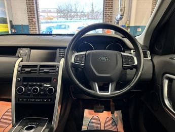 LAND ROVER DISCOVERY SPORT 2.0 TD4 HSE SUV 5 Door Diesel Automatic Black 4WD Euro 6 