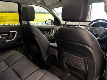 LAND ROVER DISCOVERY SPORT 2.0 TD4 HSE SUV 5 Door Diesel Automatic Black 4WD Euro 6 