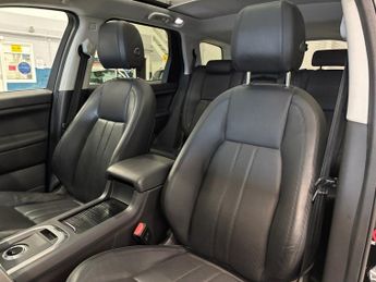 LAND ROVER DISCOVERY SPORT 2.0 TD4 HSE SUV 5 Door Diesel Automatic Black 4WD Euro 6 