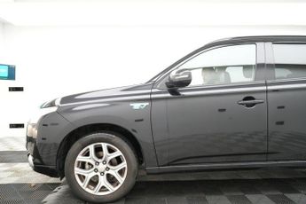 MITSUBISHI OUTLANDER 2.0h 12kWh GX3h SUV 5dr Petrol Plug-in Hybrid CVT 4WD Euro 5 (s/