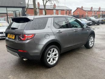 LAND ROVER DISCOVERY SPORT 2.0 TD4 HSE SUV 5dr Diesel Auto 4WD Euro 6 (s/s) (180 ps)