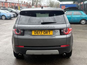 LAND ROVER DISCOVERY SPORT 2.0 TD4 HSE SUV 5dr Diesel Auto 4WD Euro 6 (s/s) (180 ps)