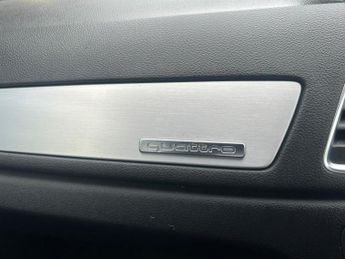 AUDI Q3 2.0 TDI S line SUV 5dr Diesel S Tronic quattro Euro 5 (s/s) (177