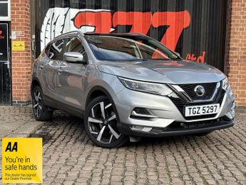 Nissan Qashqai 1.3 DIG-T N-Motion SUV 5dr Petrol Manual Euro 6 (s/s) (140 ps)