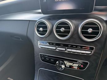 MERCEDES-BENZ C-CLASS 2.1 C250d AMG Line Saloon 4dr Diesel G-Tronic+ Euro 6 (s/s) (204