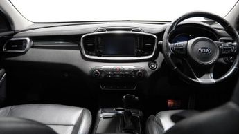 KIA SORENTO 2.2 CRDi KX-4 SUV 5dr Diesel Auto AWD Euro 6 (197 bhp)