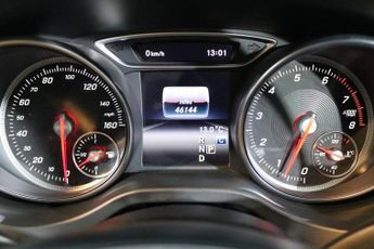 MERCEDES-BENZ 180 1.6 GLA180 Urban Edition SUV 5dr Petrol 7G-DCT Euro 6 (s/s) (122