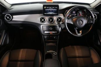 MERCEDES-BENZ 180 1.6 GLA180 Urban Edition SUV 5dr Petrol 7G-DCT Euro 6 (s/s) (122