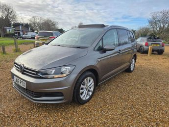 VOLKSWAGEN TOURAN 1.6 TDI SE Family MPV 5dr Diesel DSG Euro 6 (s/s) (115 ps)