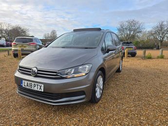 VOLKSWAGEN TOURAN 1.6 TDI SE Family MPV 5dr Diesel DSG Euro 6 (s/s) (115 ps)