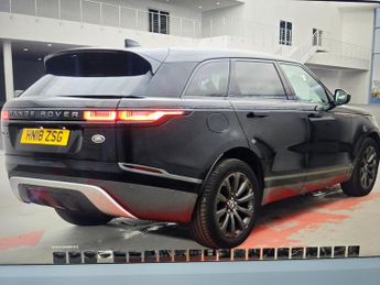 LAND ROVER RANGE ROVER VELAR 2.0 D180 R-Dynamic SE SUV 5dr Diesel Auto 4WD Euro 6 (s/s) (180 