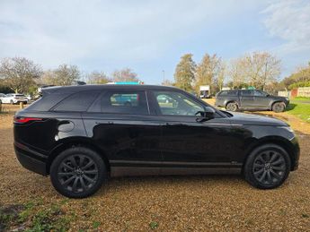 LAND ROVER RANGE ROVER VELAR 2.0 D180 R-Dynamic SE SUV 5dr Diesel Auto 4WD Euro 6 (s/s) (180 