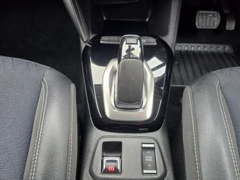 VAUXHALL Corsa Electric 50kWh Elite Nav Premium Hatchback 5dr Electric Auto (7.4Kw Charg