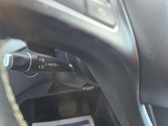 MERCEDES-BENZ GLA 2.1 GLA200d Sport SUV 5dr Diesel 7G-DCT Euro 6 (s/s) (136 ps)