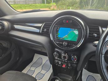 MINI HATCH 2.0 Cooper S Hatchback 5dr Petrol Steptronic Euro 6 (s/s) (192 p