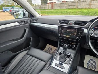 SKODA SUPERB 1.4 TSI IV SE TECHNOLOGY DSG
