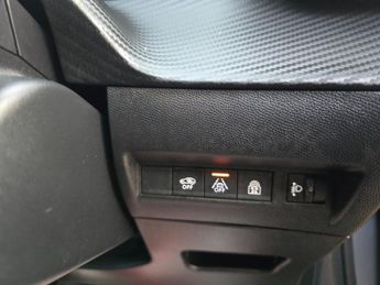 PEUGEOT E-208 100KW 50KWH ACTIVE HATCHBACK