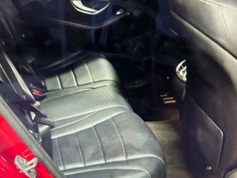 MERCEDES-BENZ GLC 2.1 GLC220d AMG Line (Premium) SUV 5dr Diesel G-Tronic 4MATIC Eu