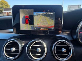 MERCEDES-BENZ GLC 2.1 GLC220d AMG Line (Premium) SUV 5dr Diesel G-Tronic 4MATIC Eu