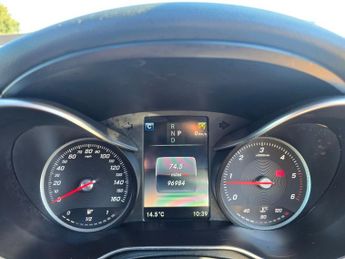 MERCEDES-BENZ GLC 2.1 GLC220d AMG Line (Premium) SUV 5dr Diesel G-Tronic 4MATIC Eu