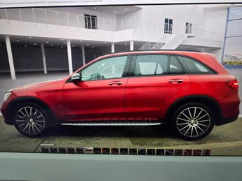 MERCEDES-BENZ GLC 2.1 GLC220d AMG Line (Premium) SUV 5dr Diesel G-Tronic 4MATIC Eu