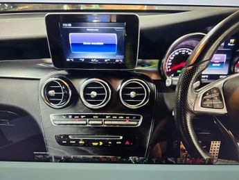 MERCEDES-BENZ GLC 2.1 GLC220d AMG Line (Premium) SUV 5dr Diesel G-Tronic 4MATIC Eu