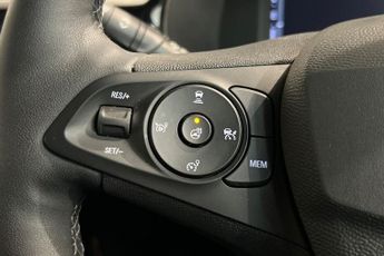 VAUXHALL CORSA-E 50kWh Ultimate Hatchback 5dr Electric Auto (136 ps) Panoramic Re