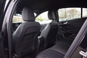 FORD FOCUS 1.0T EcoBoost MHEV ST-Line X Hatchback 5dr Petrol Hybrid DCT Eur
