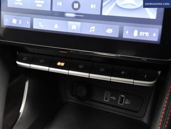 MG MG ZS 51.1kWh Trophy SUV 5dr Electric Auto (176 ps)