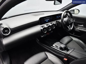 MERCEDES-BENZ A-CLASS 1.5 A180d Sport (Executive) Hatchback 5dr Diesel 7G-DCT Euro 6 (