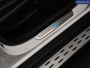 MERCEDES-BENZ EQC EQC 400 80kWh AMG Line SUV 5dr Electric Auto 4MATIC (408 ps)