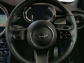 MINI Electric Hatch Cooper SE 32.6kWh Level 2 Hatchback 3dr Electric Auto (184 ps)