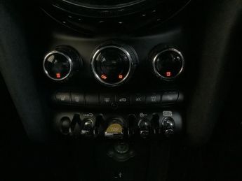 MINI Electric Hatch Cooper SE 32.6kWh Level 2 Hatchback 3dr Electric Auto (184 ps)