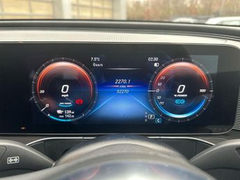 MERCEDES-BENZ EQC EQC 400 80kWh AMG Line (Premium) SUV 5dr Electric Auto 4MATIC (4