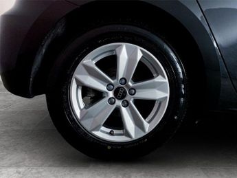AUDI A1 1.0 TFSI 30 Technik Sportback 5dr Petrol S Tronic Euro 6 (s/s) (