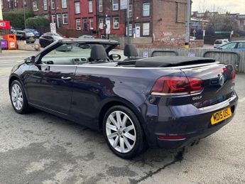VOLKSWAGEN GOLF 2.0 TDI BlueMotion Tech SE Cabriolet 2dr Diesel DSG Euro 5 (s/s)