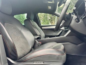 SEAT LEON 1.4 eHybrid 12.8kWh FR Sport Hatchback 5dr Petrol Plug-in Hybrid