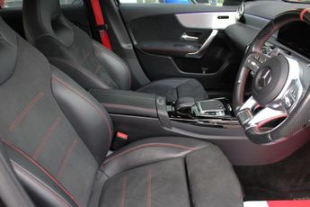 MERCEDES-BENZ A-CLASS 2.0 A35 AMG (Premium) Hatchback 5dr Petrol SpdS DCT 4MATIC Euro 