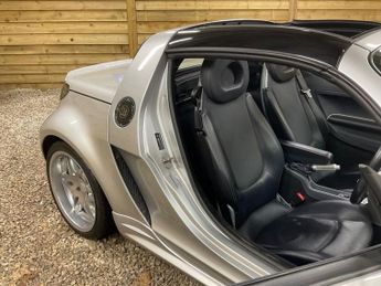 SMART ROADSTER 0.7 Brabus Convertible 2dr Petrol Automatic (126 g/km, 101 bhp)
